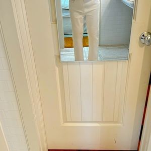 Frayed High Rise Kick Crop Jeans in Frosted Ivory